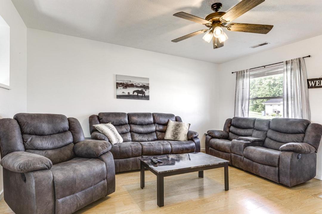 Photo of Livingroom in Dry Ridge
