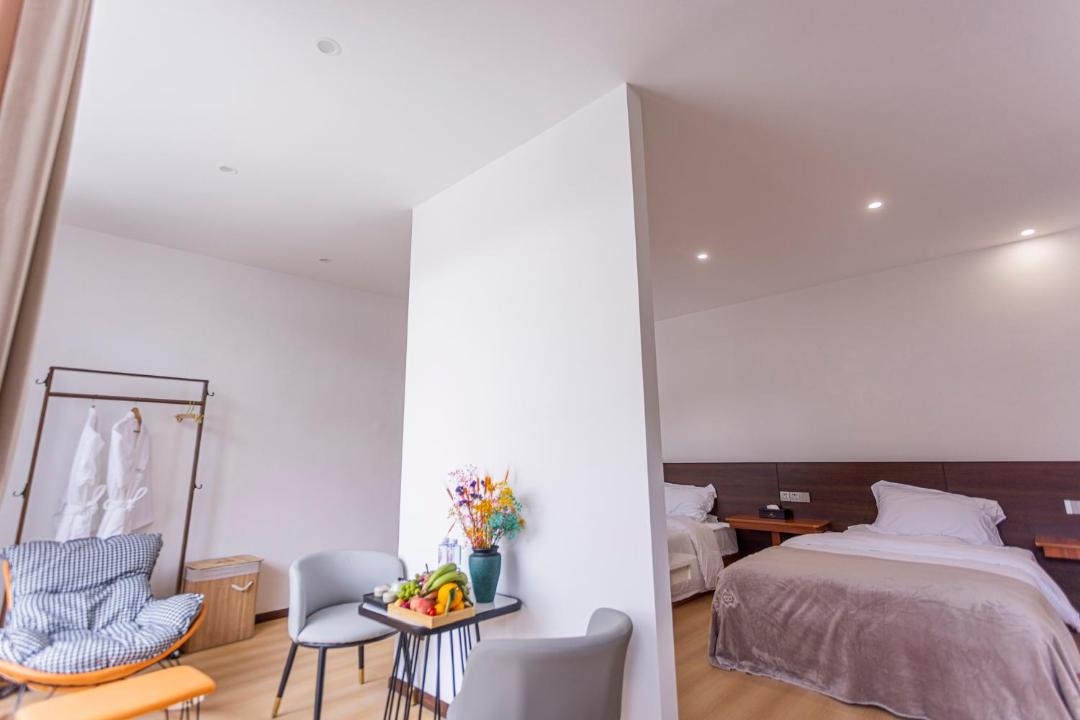 Photo of Bedroom in Shangri-La