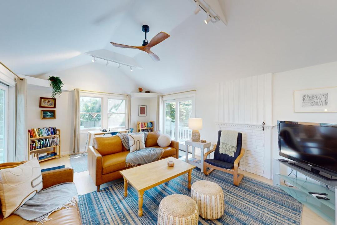 Photo of Livingroom in West Hyannisport
