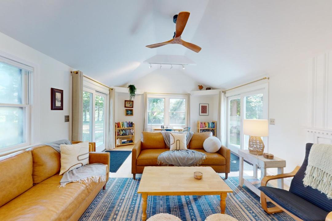 Photo of Others in West Hyannisport