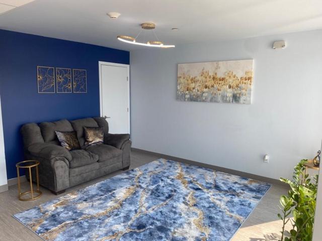 Photo of Livingroom in Johnson City