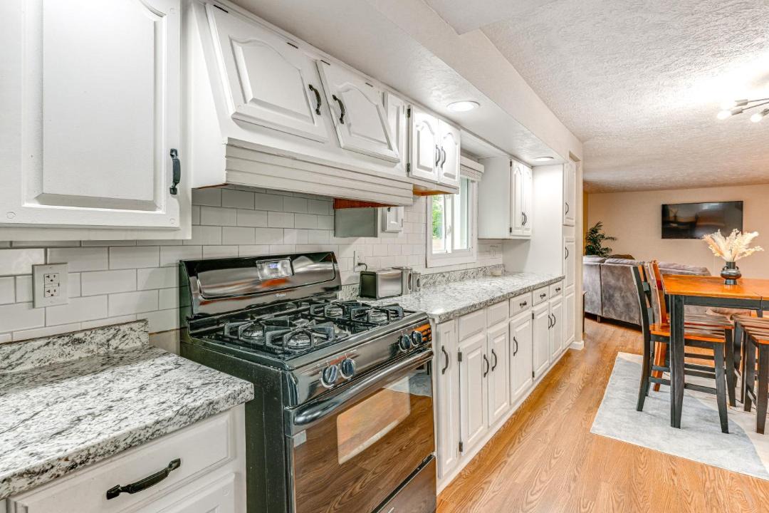 Photo of Kitchen in Lansing