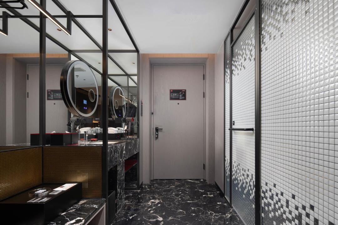 Photo of Bathroom in Yanta Qu