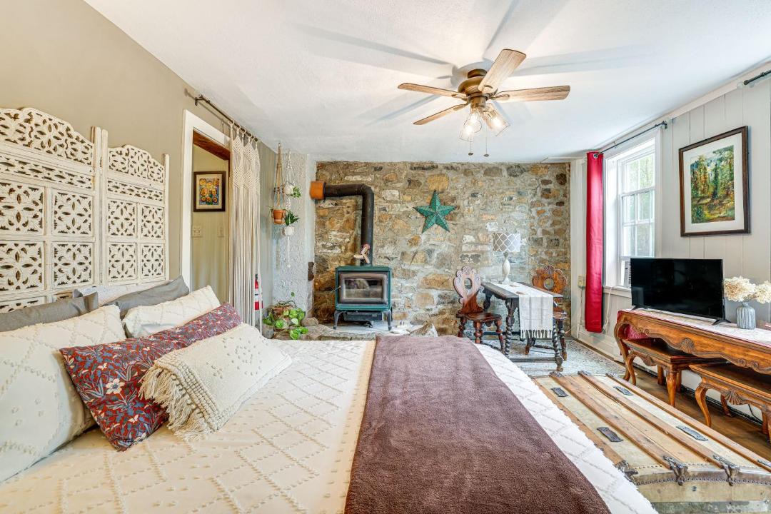 Photo of Livingroom in Lambertville