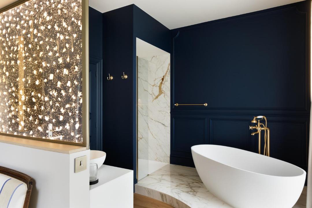 Photo of Bathroom in Dinan
