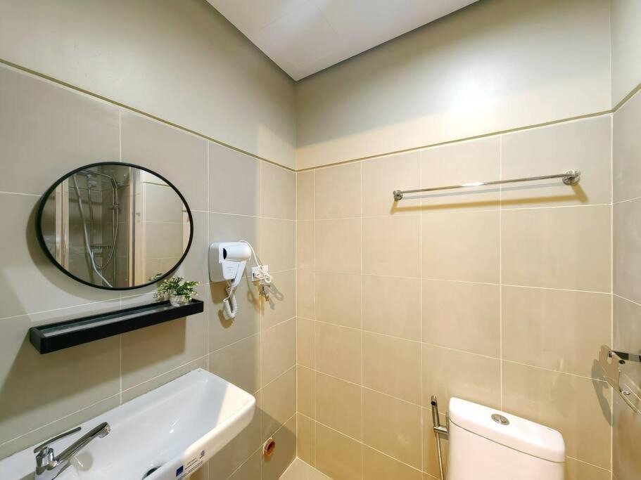 Photo of Bathroom in Highway Hills