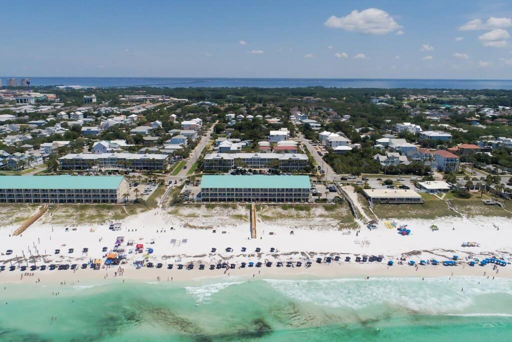 Photo of Outdoor in Crystal Beach