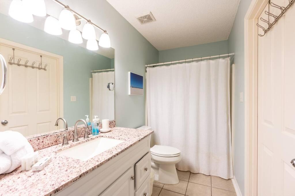 Photo of Bathroom in Crystal Beach