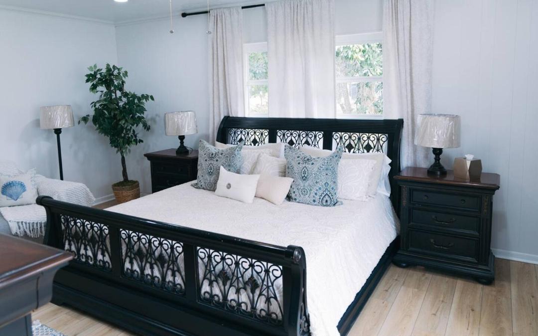 Photo of Bedroom in Homestead