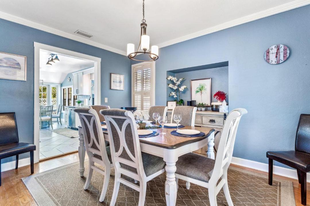 Photo of Livingroom in Bay Esplanade