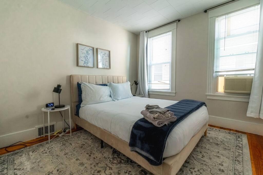 Photo of Bedroom in Salem