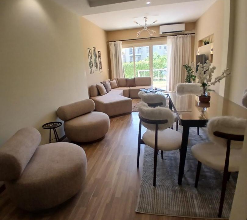 Photo of Livingroom in Sheikh Zayed City