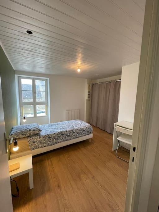 Photo of Bedroom in Saint-Pierre-de-Plesguen