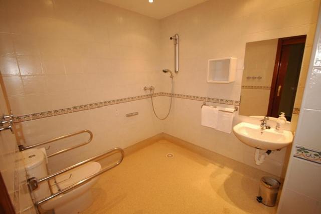Photo of Bathroom in San Juan de Ortega