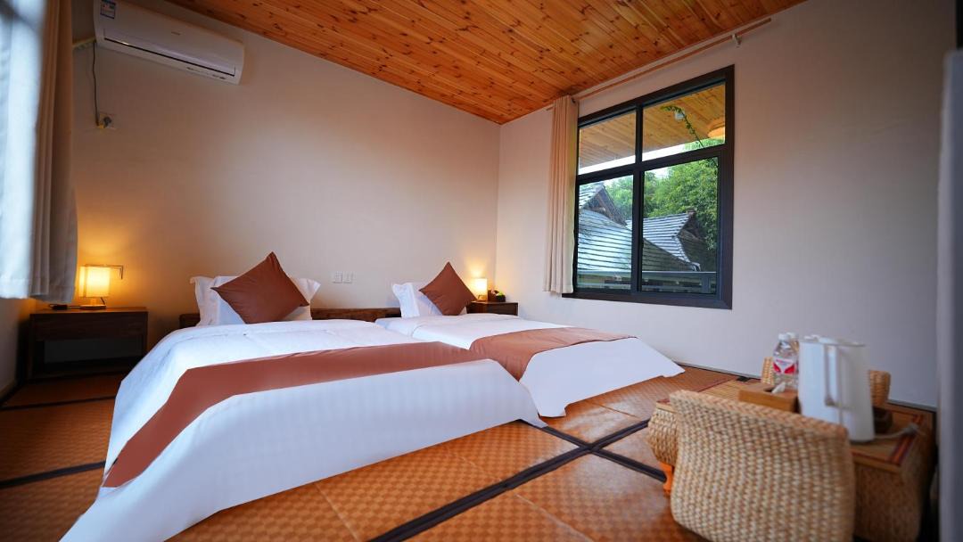 Photo of Bedroom in Menghai