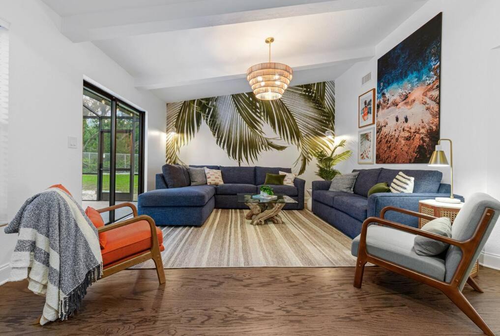 Photo of Livingroom in Palm Harbor