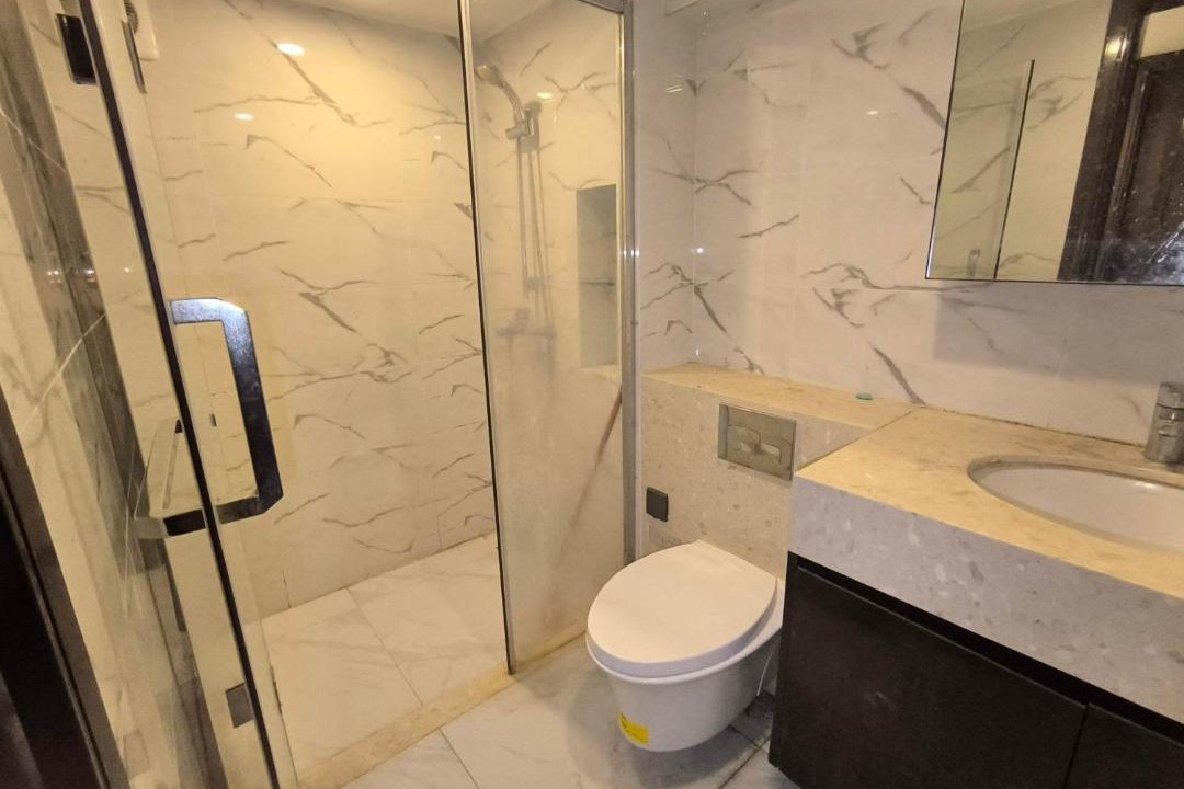 Photo of Bathroom in Longhua District