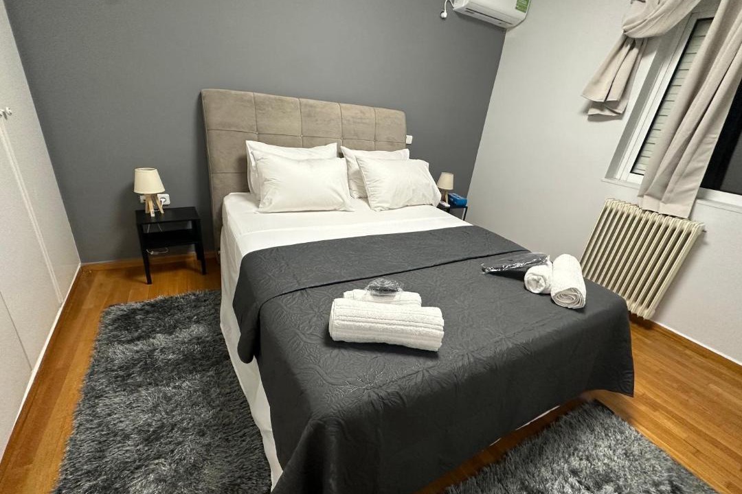Photo of Bedroom in Marousi