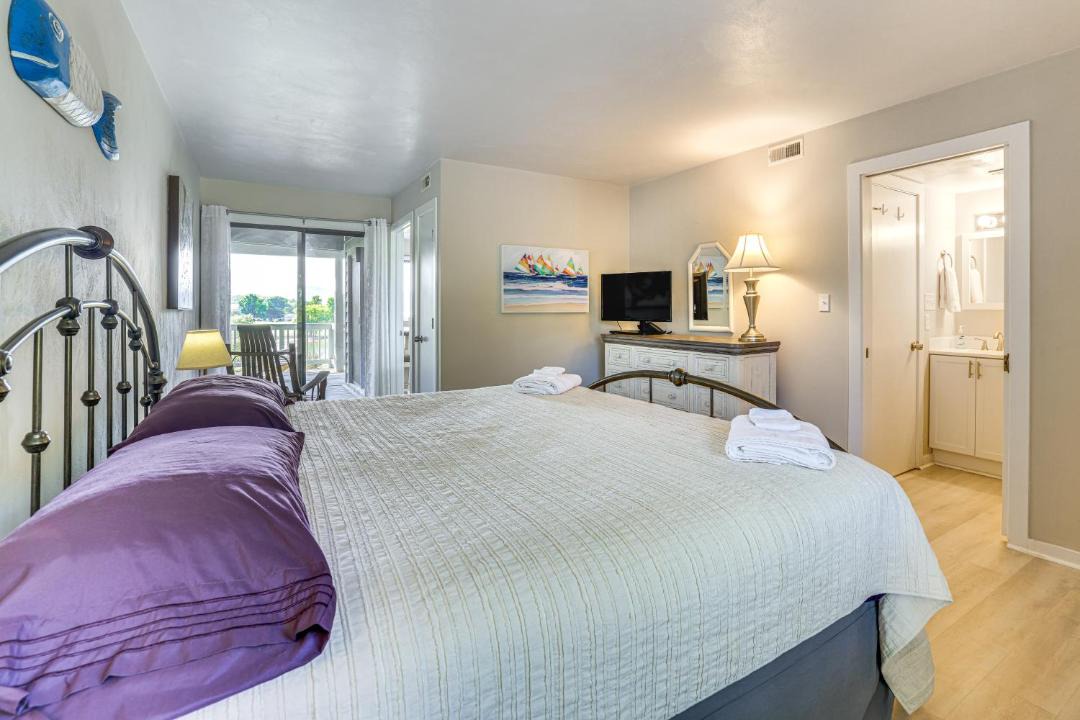 Photo of Bedroom in North Shore