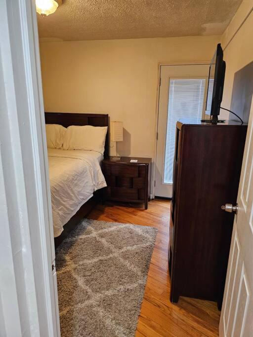 Photo of Bedroom in Elmont