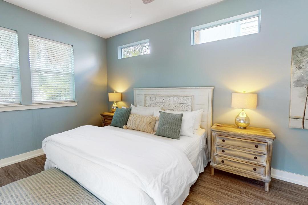 Photo of Bedroom in Seacrest