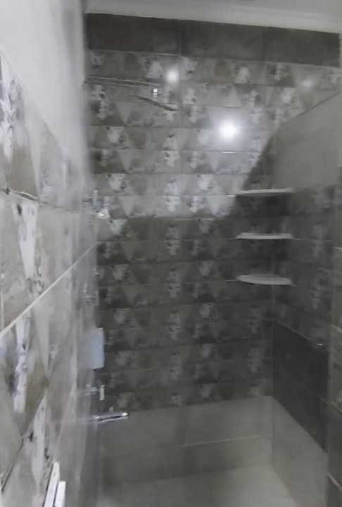 Photo of Bathroom in Pyramids Gardens