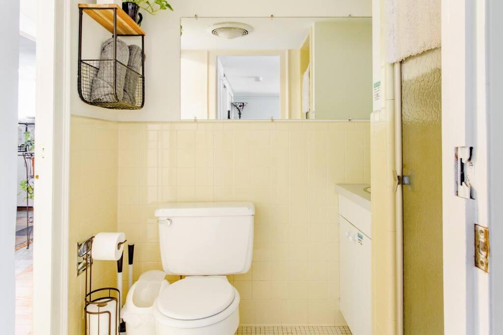 Photo of Bathroom in College Hill