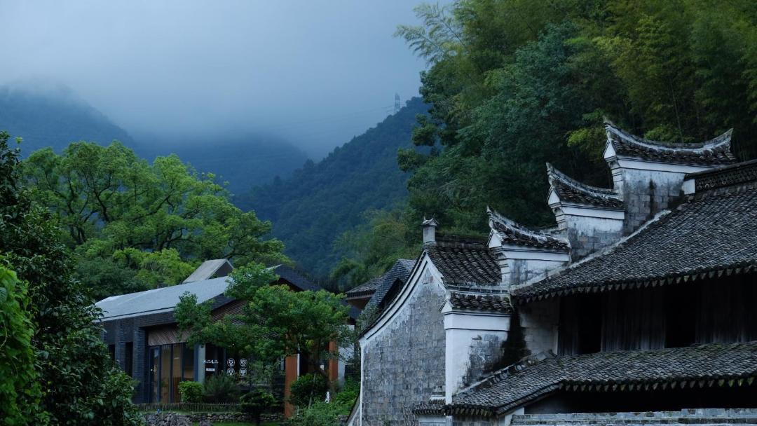 Photo of Buildings in Fenghua
