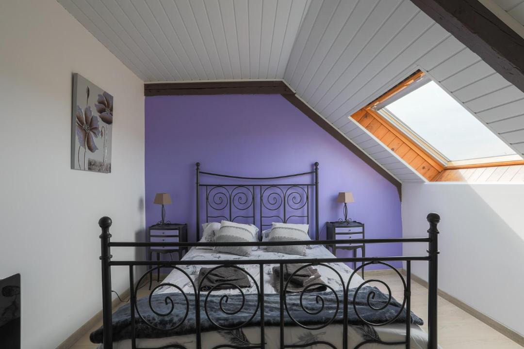 Photo of Bedroom in Allineuc