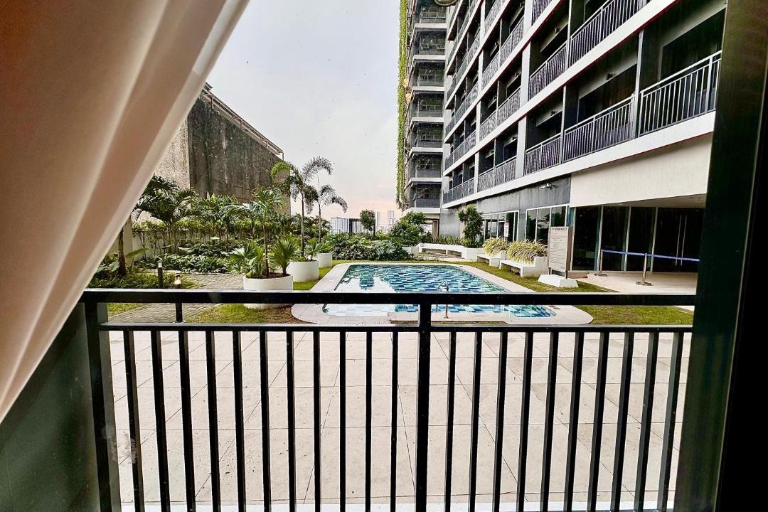 Photo of Patio Balcony in Legazpi Village