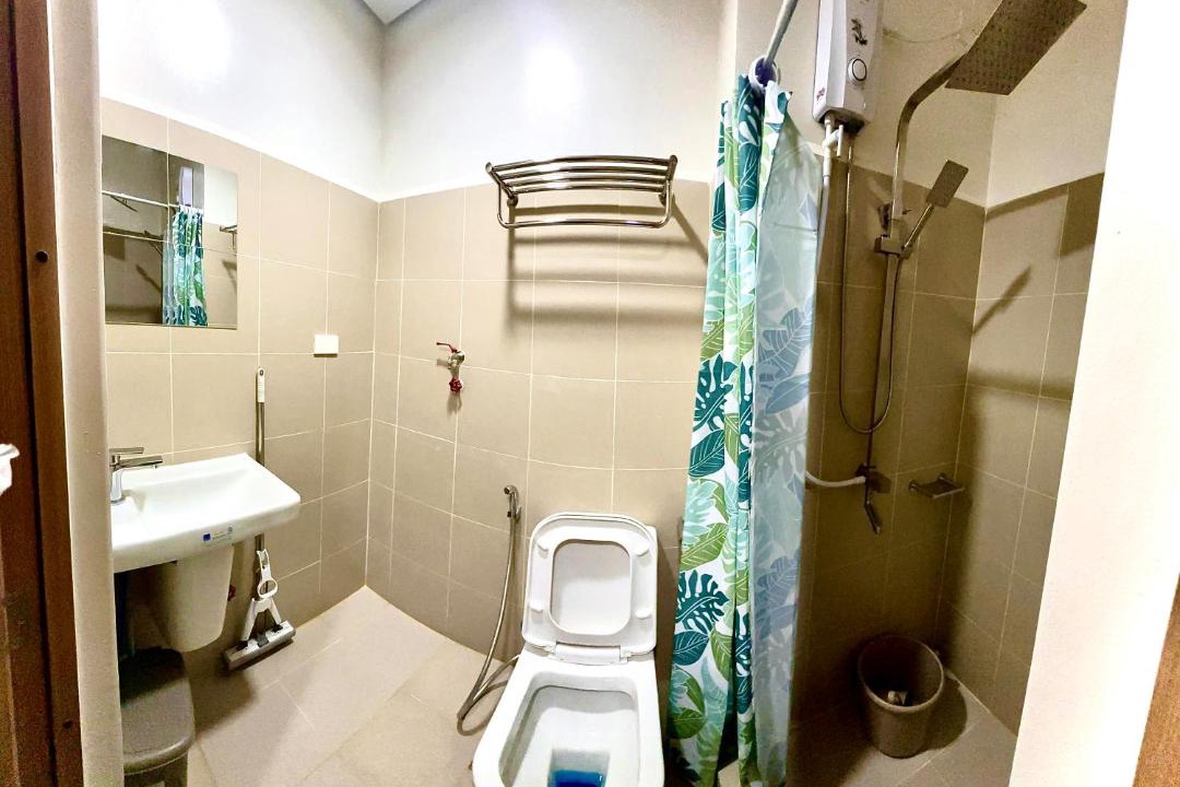 Photo of Bathroom in Legazpi Village