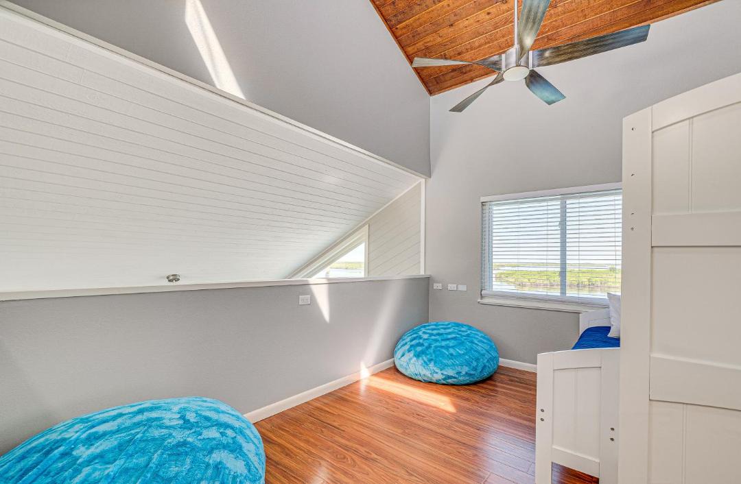 Photo of Bedroom in Dixie Shores