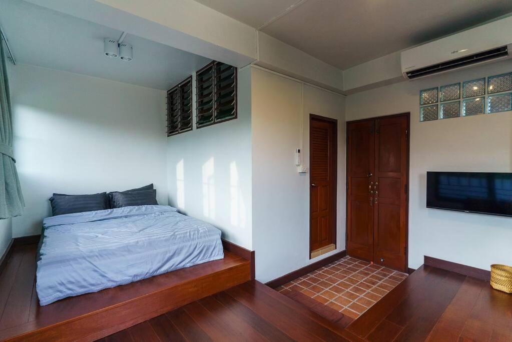 Photo of Bedroom in Lampang