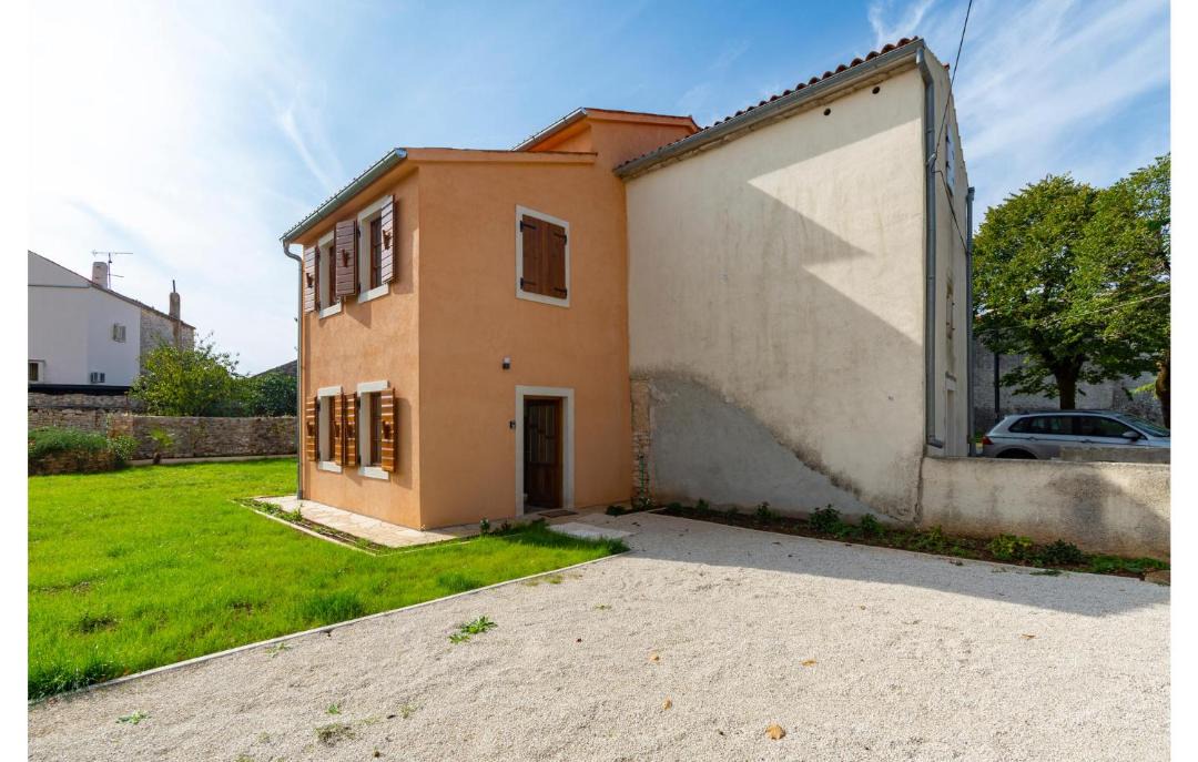 Photo of Others in Svetvincenat
