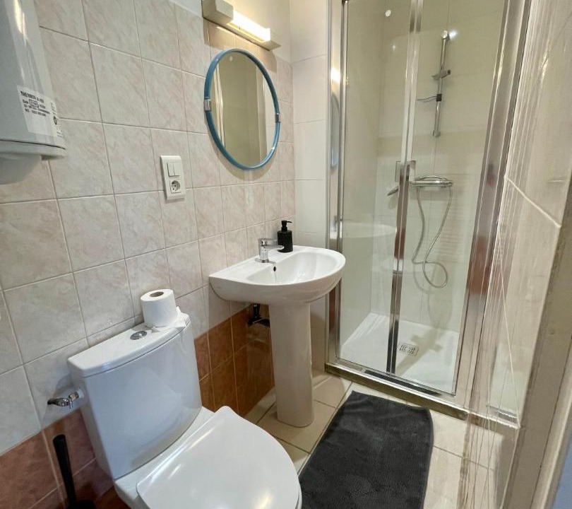 Photo of Bathroom in Lamballe