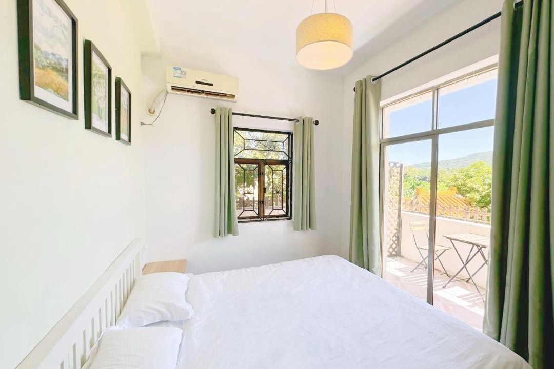 Photo of Bedroom in Dapeng