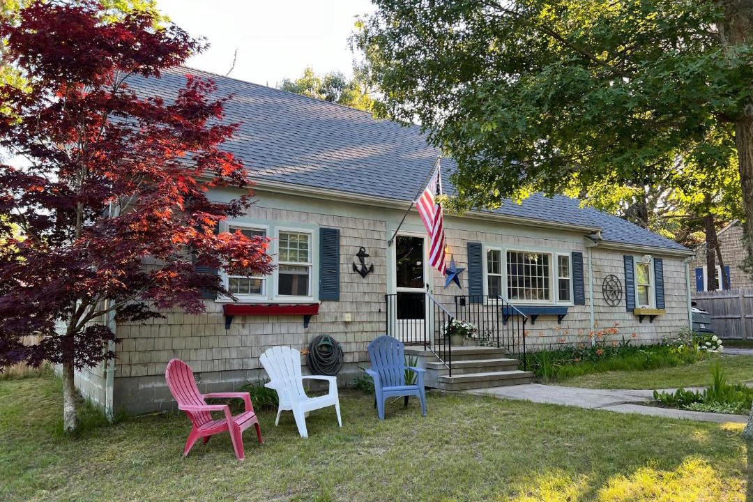 Photo of Buildings in West Yarmouth