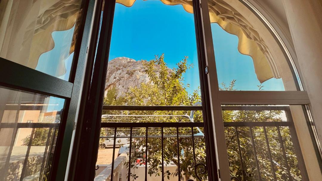 Photo of Patio Balcony in Mejasi