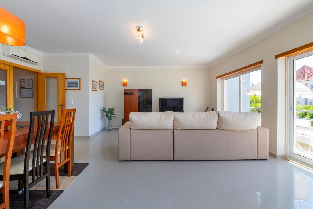 Photo of Livingroom in Praia de Santa Cruz