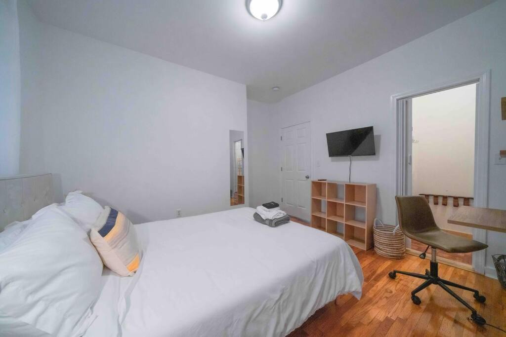 Photo of Bedroom in Medford