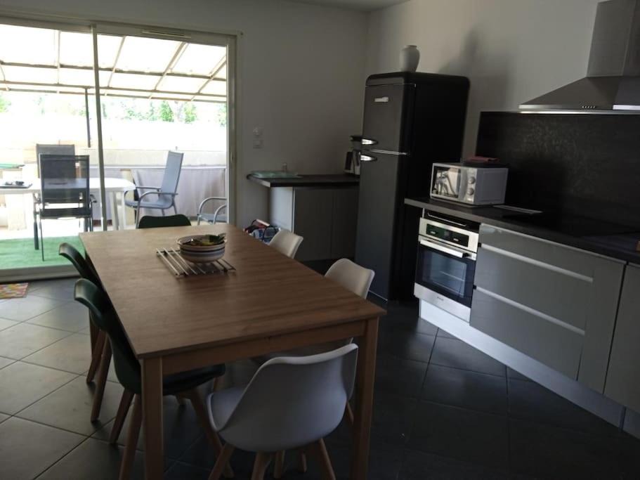 Photo of Kitchen in Saint-Laurent-du-Pape