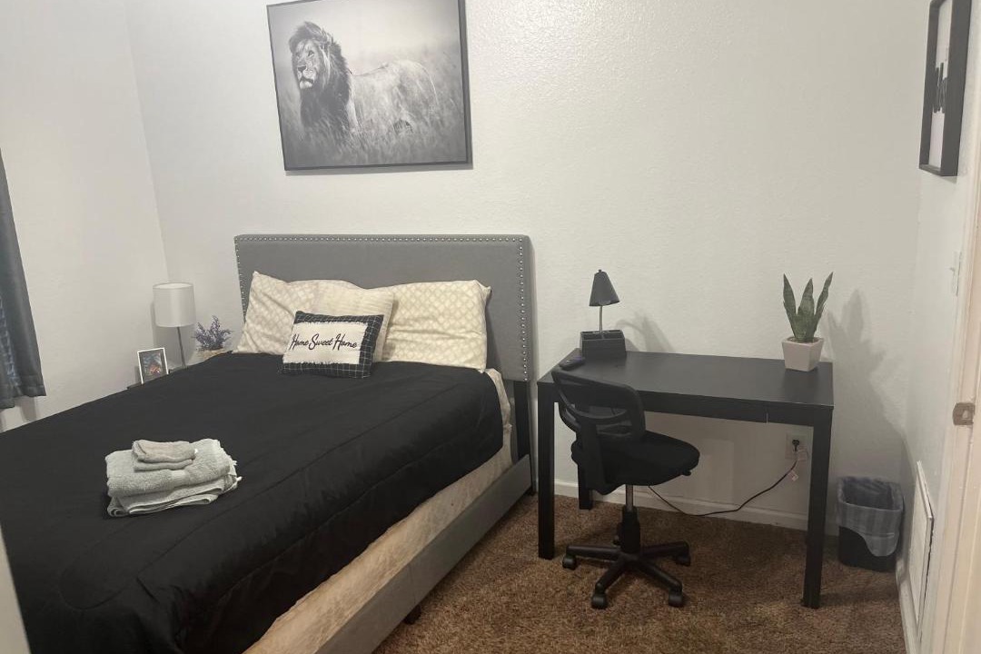 Photo of Bedroom in Tallahassee