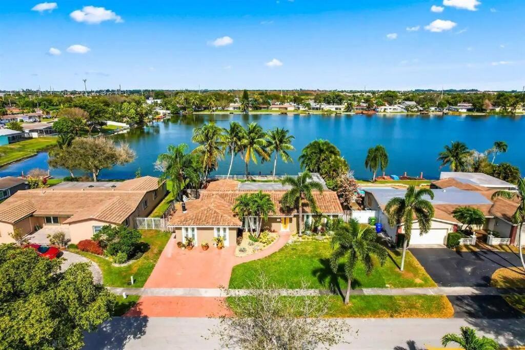 Photo of Others in Pembroke Pines