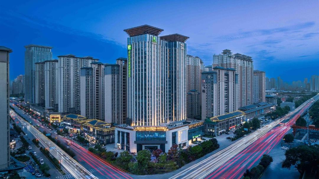 Photo of Buildings in Lianhu