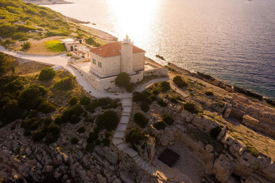 Photo of Outdoor in Cove Rogacic