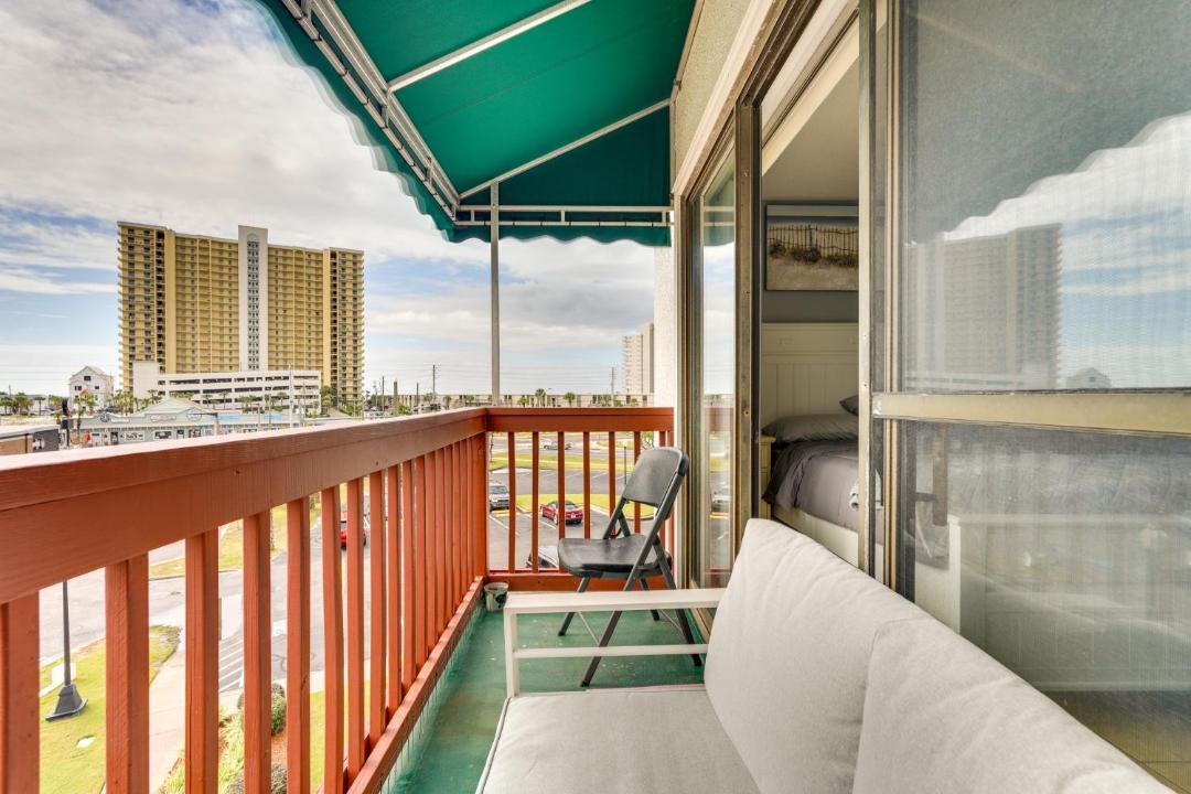 Photo of Patio Balcony in Gulf Lagoon Beach