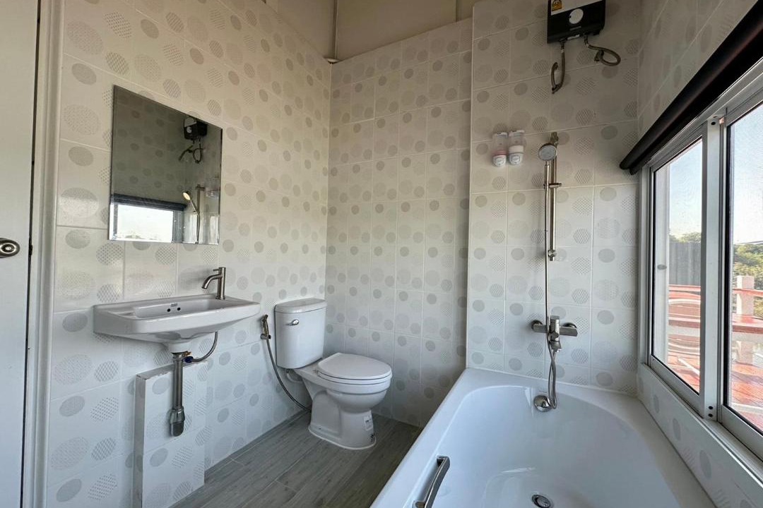 Photo of Bathroom in Bang Rak Phatthana