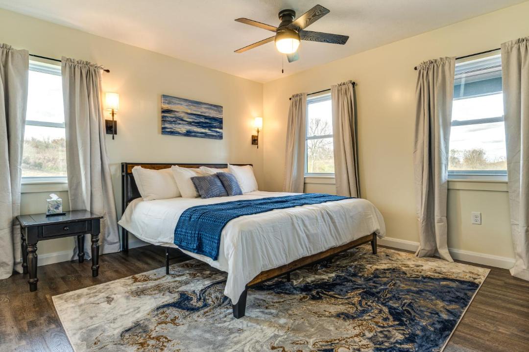 Photo of Bedroom in New Lisbon