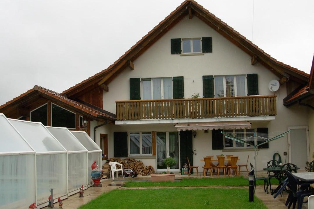 Photo of Others in Kestenholz