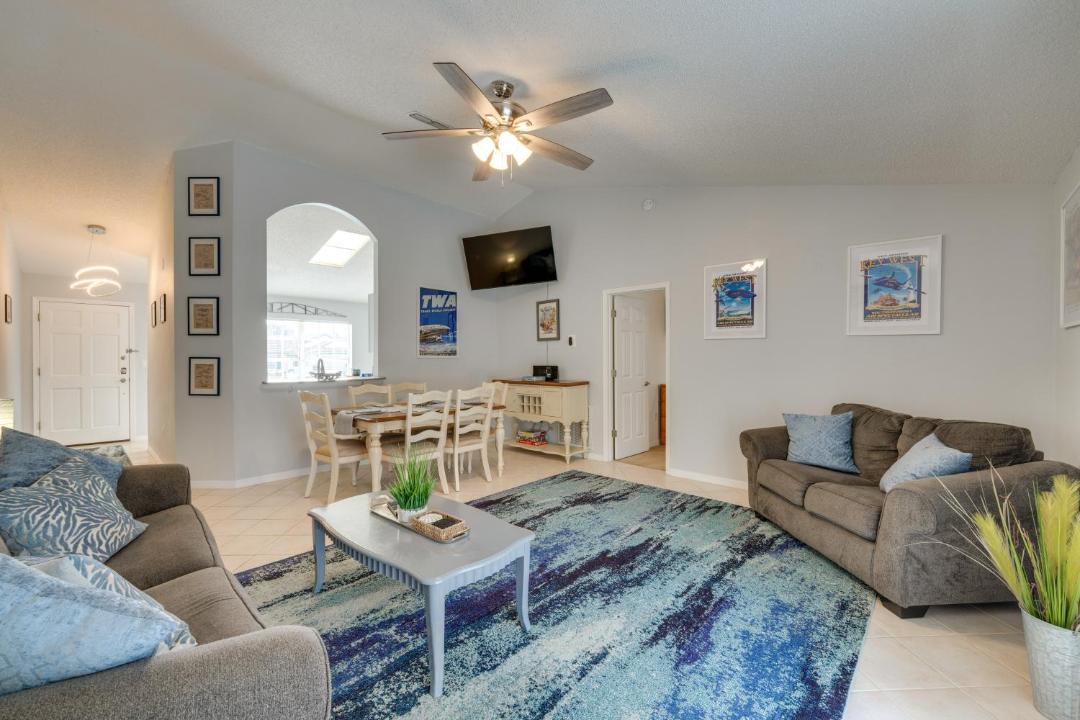 Photo of Livingroom in Sunridge Woods